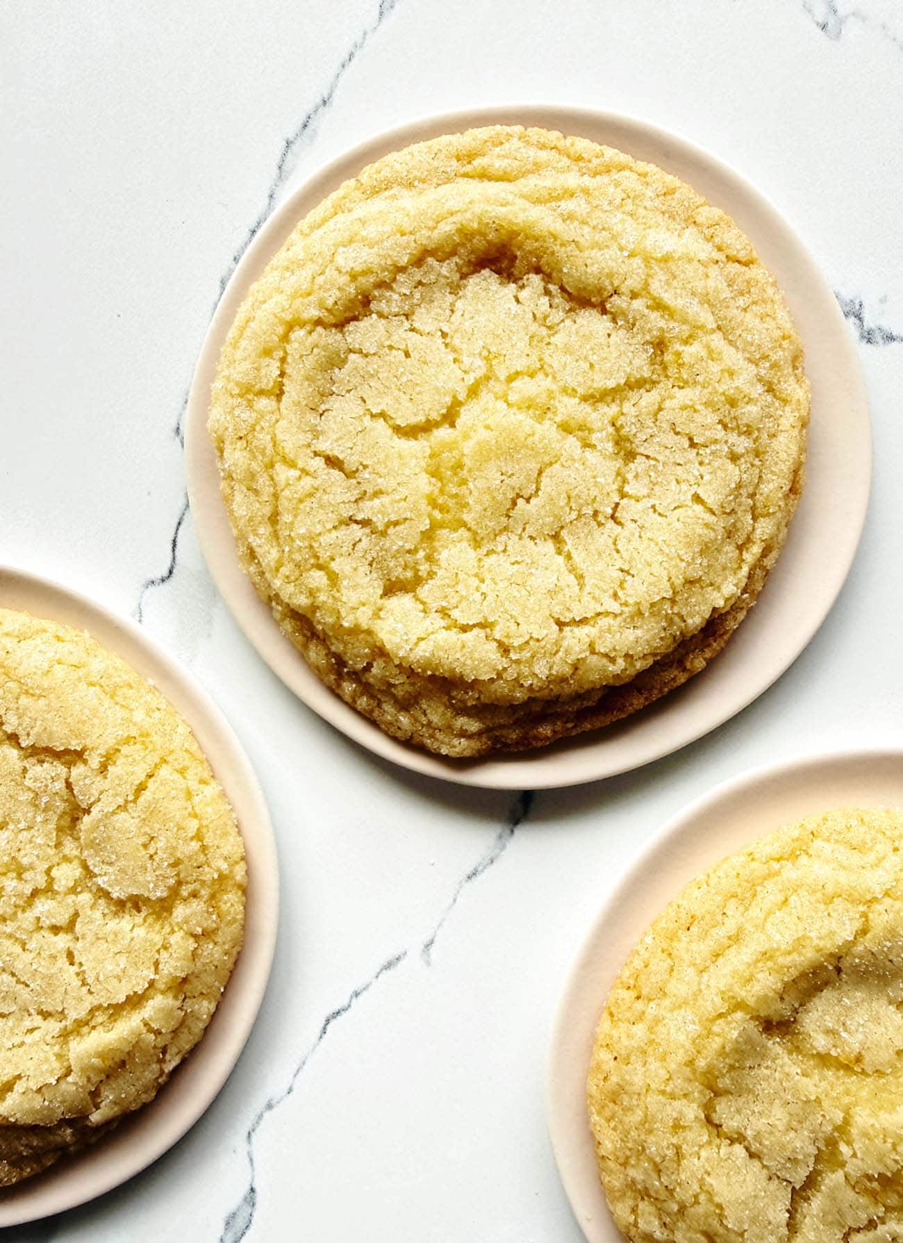 lemon sugar cookies on pink plates